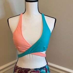 Vanilla Beach Bondage Criss cross Bikini top size large